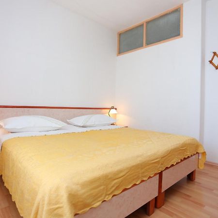 Apartment Igrane 311B Ngoại thất bức ảnh