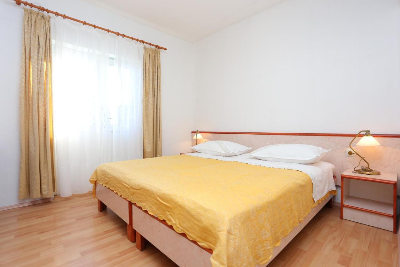 Apartment Igrane 311B Ngoại thất bức ảnh